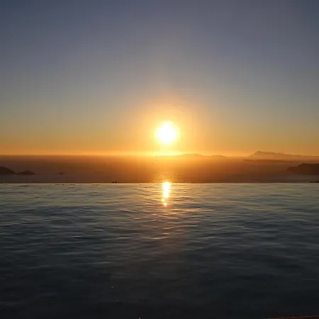 Sunset Sea View 2 Vilă *